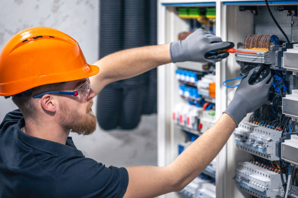 Best Emergency Electrical Repair  in Vandenberg Village, CA